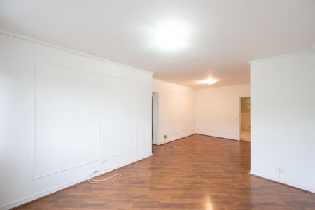 Sala de apartamento para alugar com 3 quartos, 120m² em Planalto Paulista, São Paulo