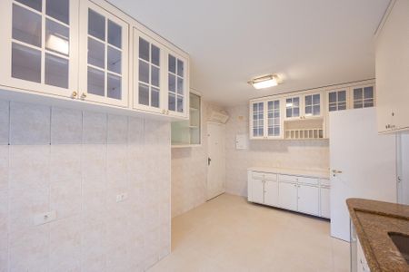 Apartamento para alugar com 120m², 3 quartos e 1 vaga Apartamento para alugar com 120m², 3 quartos e 1 vagaCozinha