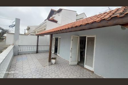 Casa à venda com 210m², 3 quartos e 3 vagas