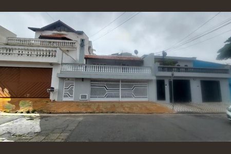 Casa à venda com 210m², 3 quartos e 3 vagas