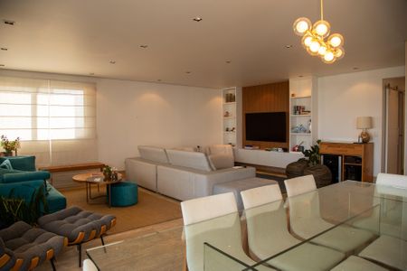 Sala de apartamento à venda com 3 quartos, 240m² em Brooklin, São Paulo