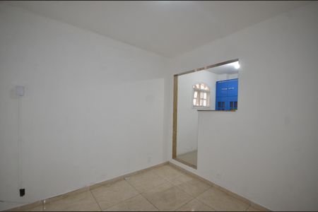 Sala Quarto de kitnet/studio para alugar com 1 quarto, 22m² em Praça Seca, Rio de Janeiro