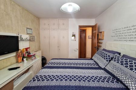 Apartamento à venda com 110m², 3 quartos e 1 vagaQuarto 2