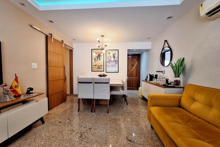 Apartamento à venda com 110m², 3 quartos e 1 vagaSala