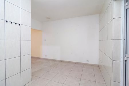 Casa para alugar com 75m², 2 quartos e 2 vagasCozinha