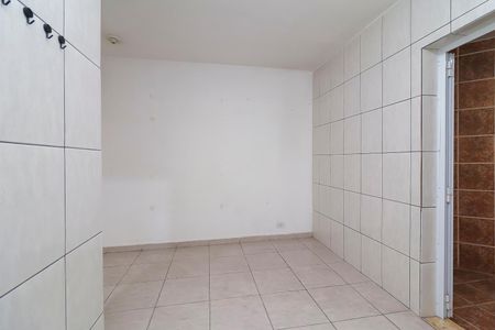 Casa para alugar com 75m², 2 quartos e 2 vagasCozinha