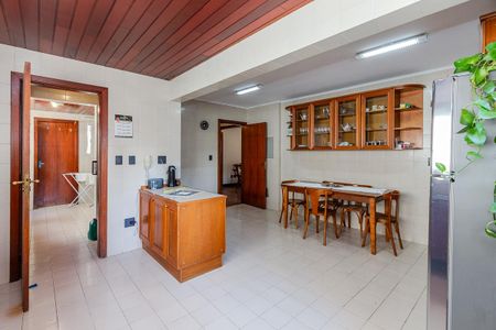 Apartamento à venda com 143m², 3 quartos e 1 vagaCozinha