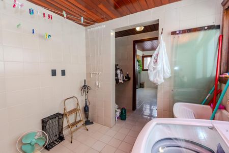 Apartamento à venda com 143m², 3 quartos e 1 vagaÁrea de Serviço