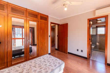 Apartamento à venda com 143m², 3 quartos e 1 vagaSuíte