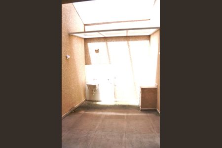 Casa à venda com 150m², 3 quartos e 3 vagasDetalhe - Área de Serviço e Churrasqueira