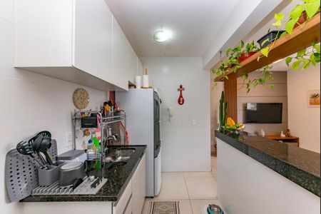 Apartamento à venda com 80m², 2 quartos e 2 vagasCozinha