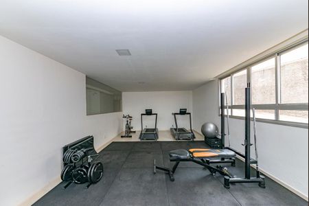 Apartamento à venda com 80m², 2 quartos e 2 vagasAcademia