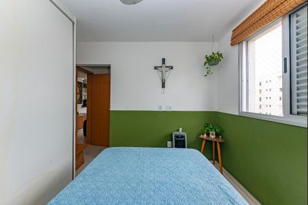 Apartamento à venda com 80m², 2 quartos e 2 vagasSuíte