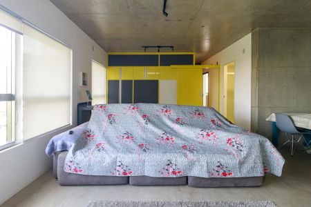 Apartamento à venda com 74m², 1 quarto e 2 vagas Apartamento à venda com 74m², 1 quarto e 2 vagasSala