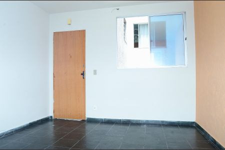 Sala de apartamento para alugar com 2 quartos, 42m² em Dom Silverio, Belo Horizonte