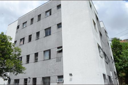 Apartamento para alugar com 42m², 2 quartos e 1 vagaFachada do bloco