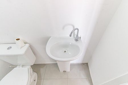 Apartamento para alugar com 38m², 2 quartos e sem vagaBanheiro