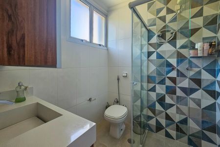 Apartamento para alugar com 140m², 3 quartos e 1 vagabanheiro da suíte 2