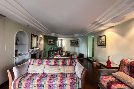 Apartamento à venda com 240m², 4 quartos e 3 vagasSala