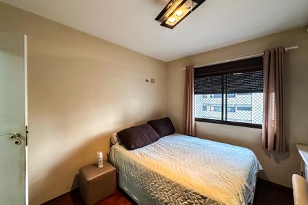 Apartamento à venda com 240m², 4 quartos e 3 vagasQuarto