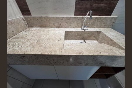 Lavabo de casa de condomínio para alugar com 4 quartos, 350m² em Recreio dos Bandeirantes, Rio de Janeiro