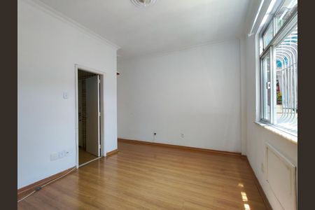 Sala de apartamento para alugar com 2 quartos, 70m² em Vila Isabel, Rio de Janeiro