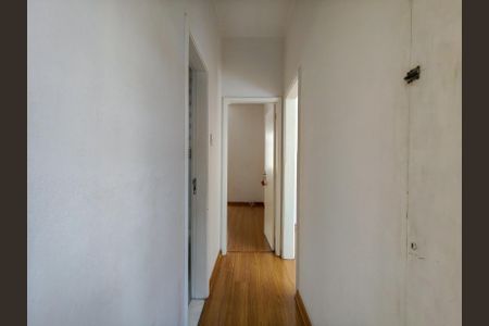 Corredor de apartamento para alugar com 2 quartos, 70m² em Vila Isabel, Rio de Janeiro