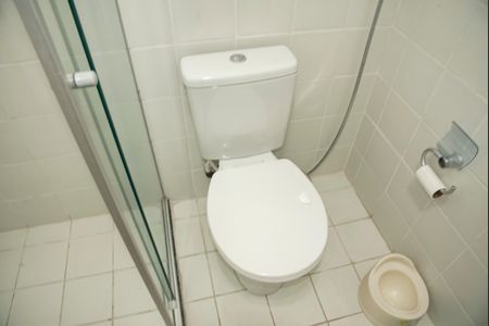 Apartamento à venda com 61m², 2 quartos e 2 vagasBanheiro da Suíte