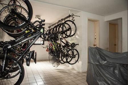 Apartamento à venda com 61m², 2 quartos e 2 vagasÁrea comum - Bicicletário