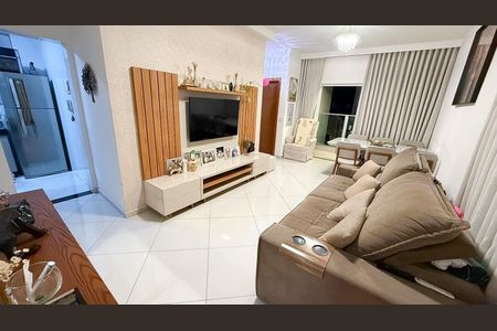 Apartamento à venda com 67m², 2 quartos e 1 vaga