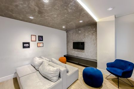 Apartamento à venda com 40m², 2 quartos e sem vagaÁrea comum