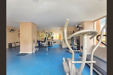 Apartamento à venda com 190m², 4 quartos e 3 vagas Apartamento à venda com 190m², 4 quartos e 3 vagasAcademia