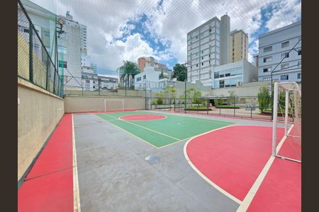 Apartamento à venda com 190m², 4 quartos e 3 vagas Apartamento à venda com 190m², 4 quartos e 3 vagasQuadra Esportiva