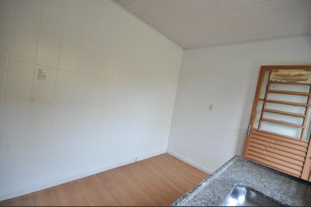 Casa para alugar com 80m², 2 quartos e sem vagaCozinha