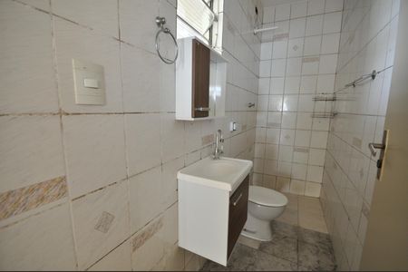 Casa para alugar com 2 quartos, 80m² em Parque Ramos Freitas, São Paulo