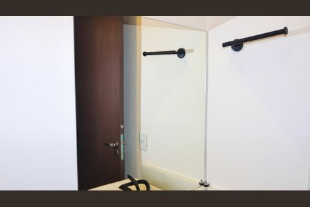 Apartamento para alugar com 70m², 1 quarto e 1 vagaDetalhe do banheiro