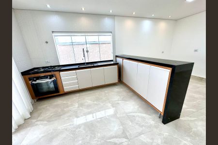 Casa de condomínio à venda com 110m², 3 quartos e 2 vagas