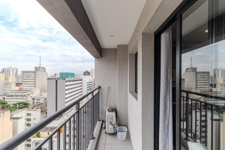 Studio para alugar com 30m², 1 quarto e sem vaga Studio para alugar com 30m², 1 quarto e sem vagaVaranda