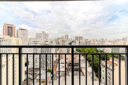 Studio para alugar com 30m², 1 quarto e sem vaga Studio para alugar com 30m², 1 quarto e sem vagaVaranda