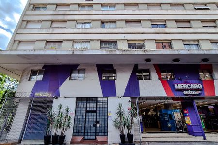 Apartamento para alugar com 96m², 3 quartos e 1 vagaFachada - Plaquinha