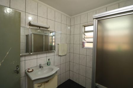 Casa à venda com 170m², 3 quartos e 2 vagasBanheiro 2