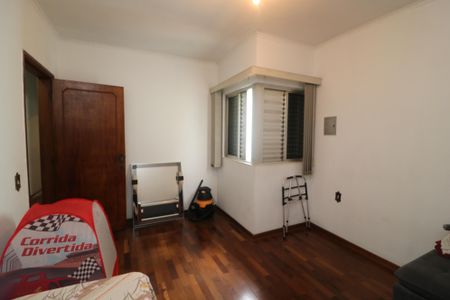 Casa à venda com 170m², 3 quartos e 2 vagasQuarto 2