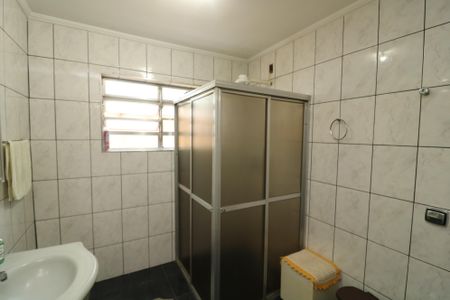 Casa à venda com 170m², 3 quartos e 2 vagasBanheiro 2