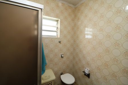 Casa à venda com 170m², 3 quartos e 2 vagasBanheiro