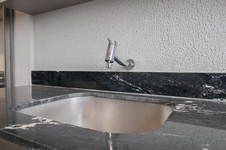 Apartamento para alugar com 86m², 2 quartos e 1 vagaÁrea de Serviço