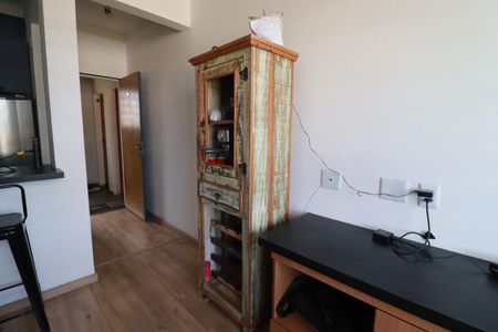 Sala de apartamento para alugar com 1 quarto, 34m² em Vila Amélia, Ribeirão Preto