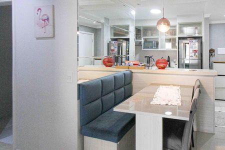 Apartamento à venda com 58m², 2 quartos e 1 vagaSala de jantar