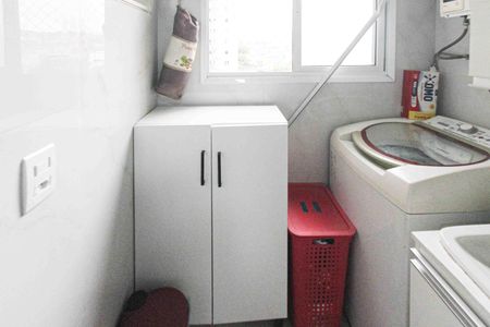 Apartamento à venda com 58m², 2 quartos e 1 vagaÁrea de Serviço