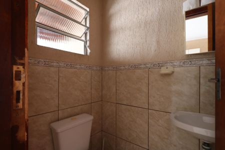 Casa à venda com 241m², 3 quartos e 3 vagasLavabo da Área Gourmet