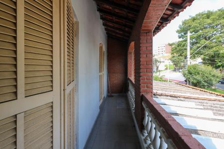 Casa à venda com 241m², 3 quartos e 3 vagasVaranda Quarto 1 e Quarto 2